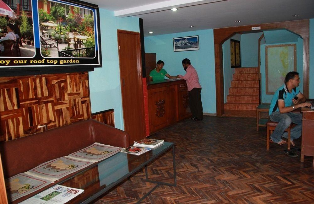 Hotel Holy Lodge Katmandu Kültér fotó