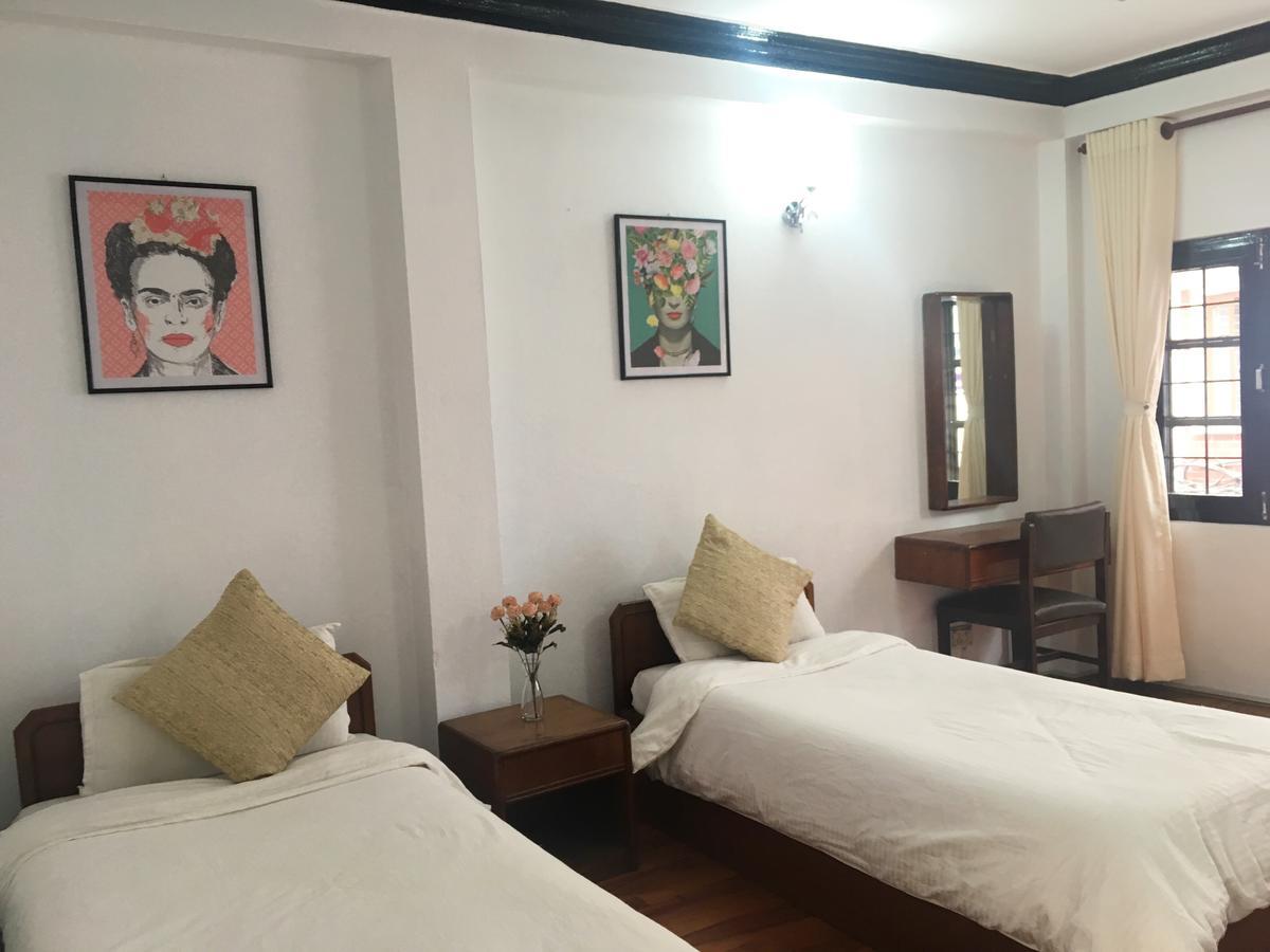 Hotel Holy Lodge Katmandu Kültér fotó