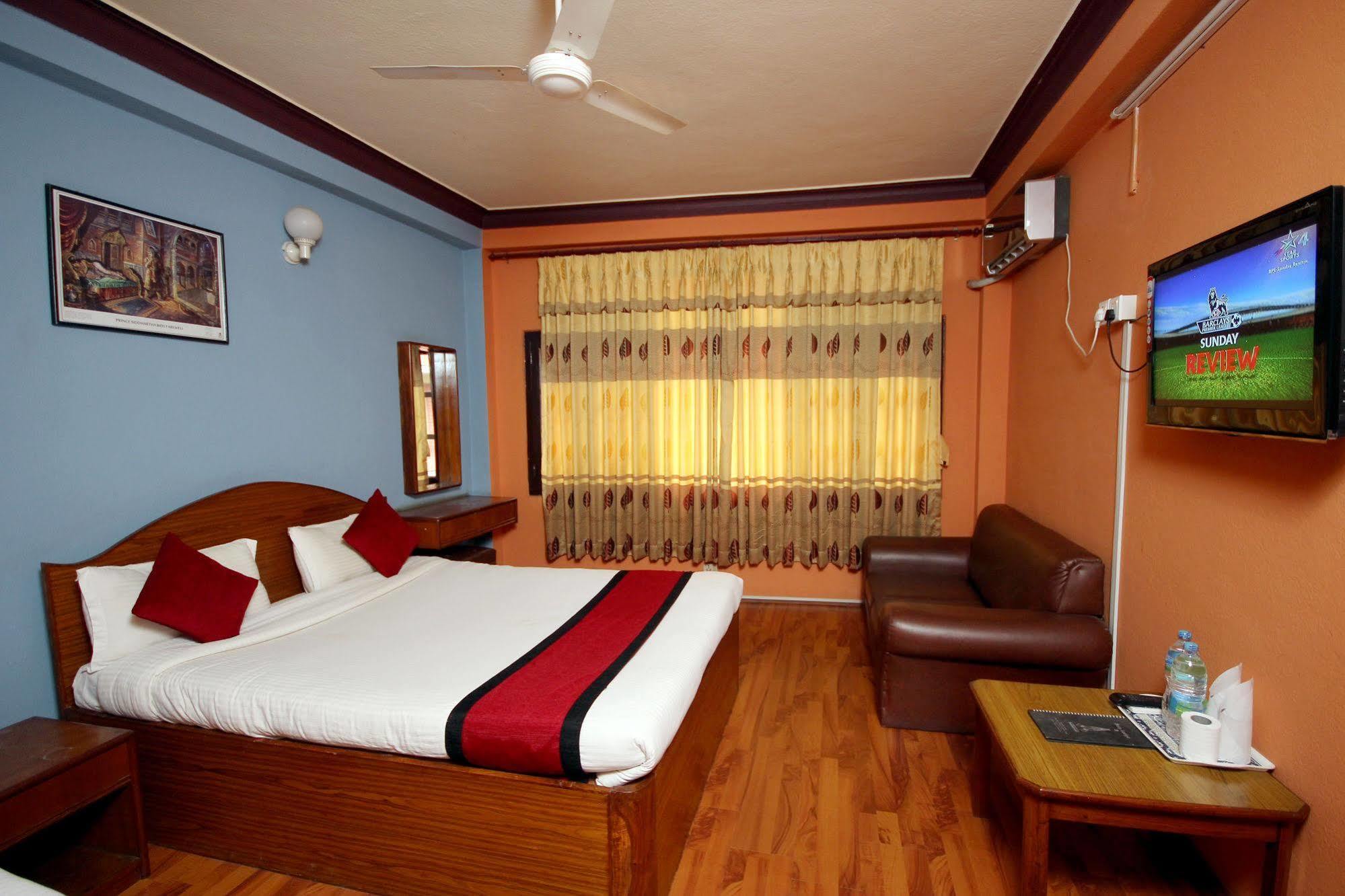 Hotel Holy Lodge Katmandu Kültér fotó