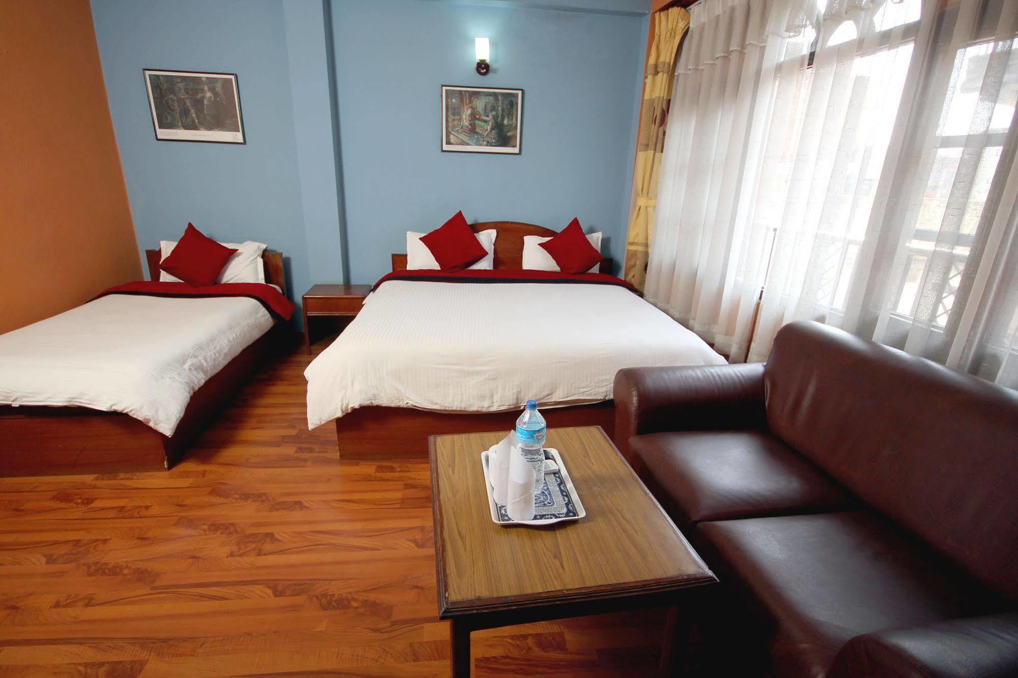 Hotel Holy Lodge Katmandu Kültér fotó